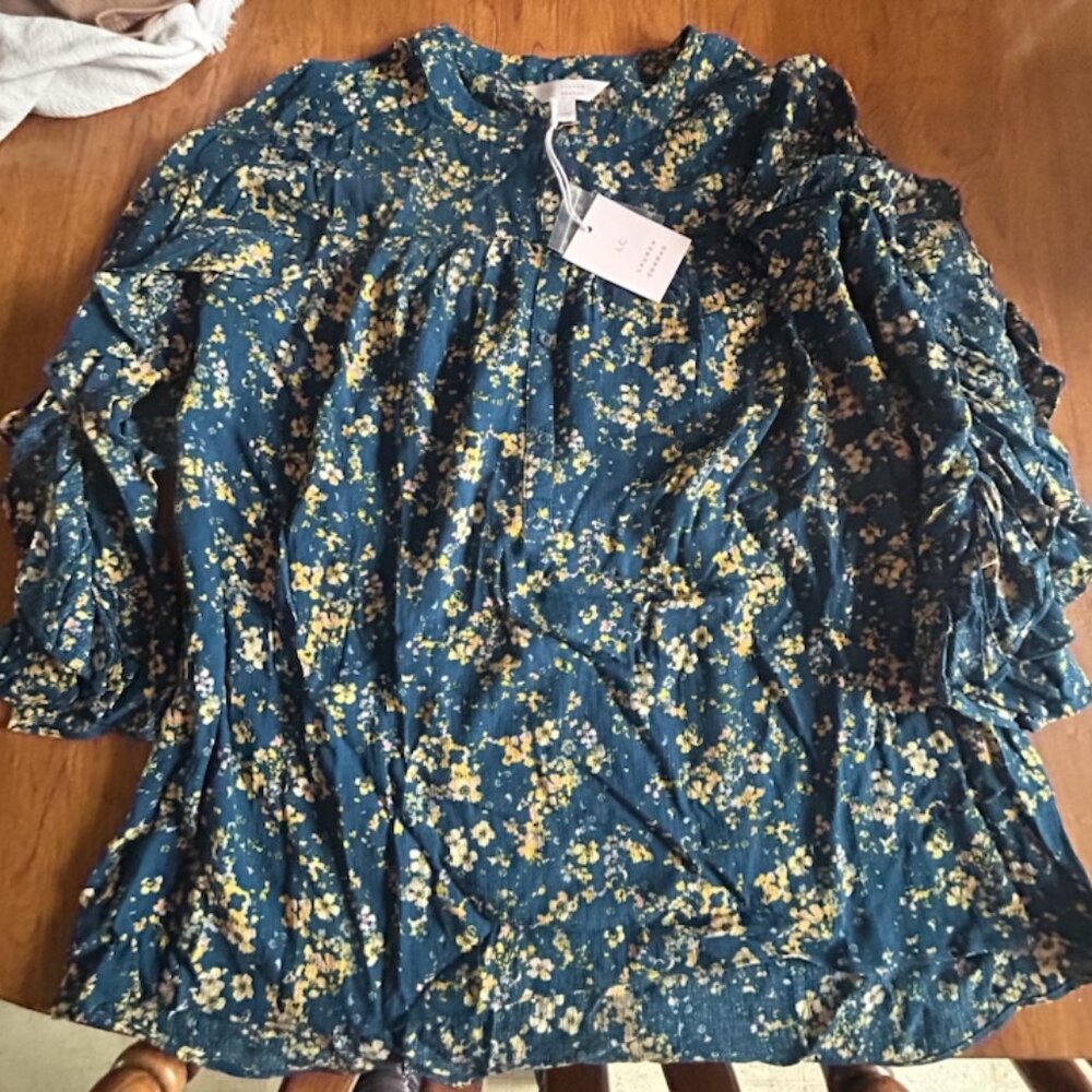 Women's Blue Floral Blouse with ruffled sleeves